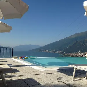 Lejlighedshotel Cafelicita, Gravedona